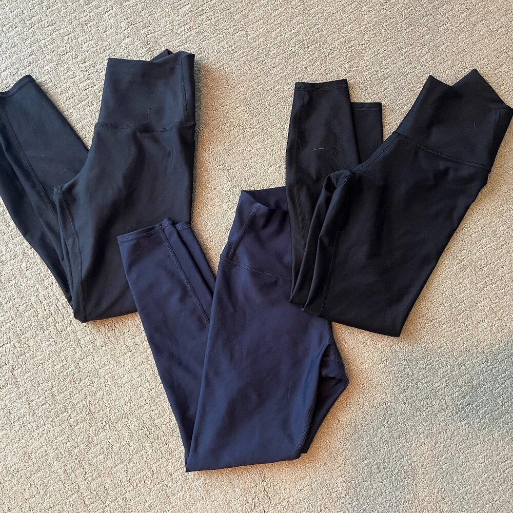 ALO Yoga Leggings Bundle - 3 Pairs - Womens XS - Black/Navy Blue